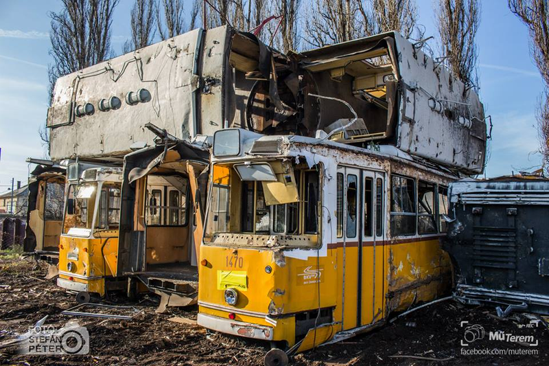 Illustration for article titled Seeing Your Daily Ride Getting Scrapped Is An Emotional Rollercoaster